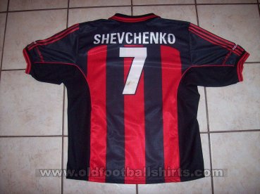 Fake & Counterfeit Shirts from all over Home maglia di calcio 2000 - 2002