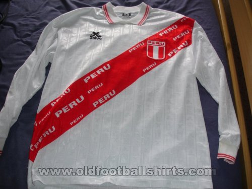 Fake & Counterfeit Shirts from all over Home football shirt 1996