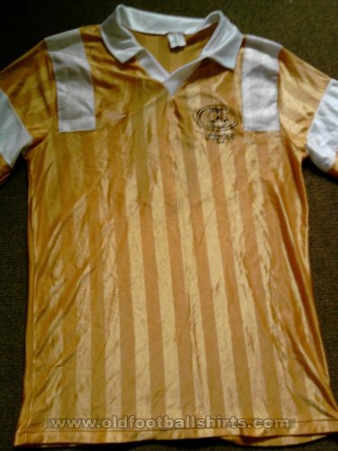 Fake & Counterfeit Shirts from all over Home football shirt 1992 - ?