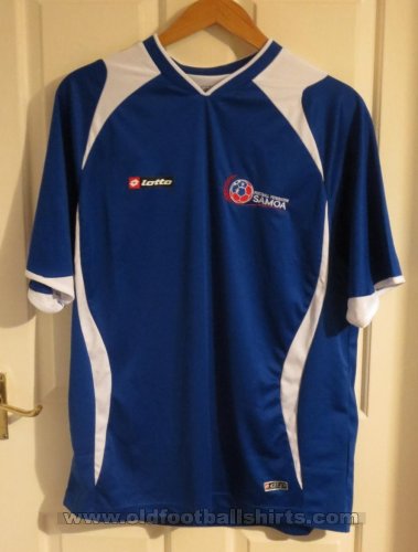 Fake & Counterfeit Shirts from all over Home football shirt 2010 - 2011