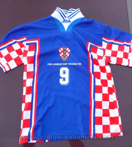 Fake & Counterfeit Shirts from all over Away football shirt 1998