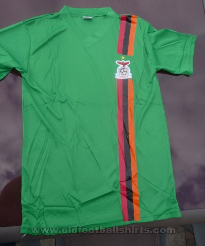Fake & Counterfeit Shirts from all over Home futbol forması 2010 - 2012