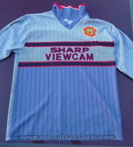 Fake & Counterfeit Shirts from all over Away football shirt 1995 - 1996