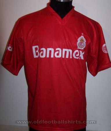 Fake & Counterfeit Shirts from all over Home football shirt 2005