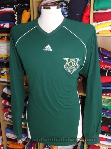 Fake & Counterfeit Shirts from all over Home football shirt 2002 - 2004