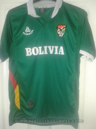 Fake & Counterfeit Shirts from all over Home football shirt 2005 - 2006