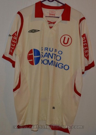 Fake & Counterfeit Shirts from all over Home football shirt 2009 - 2010