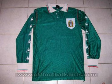 Fake & Counterfeit Shirts from all over Home football shirt 1988 - 1989