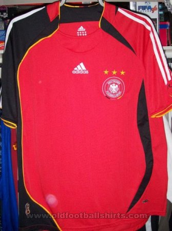 Fake & Counterfeit Shirts from all over Away football shirt 2006 - 2007