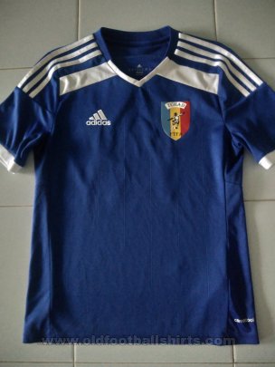 Fake & Counterfeit Shirts from all over Home football shirt 2015 - 2016