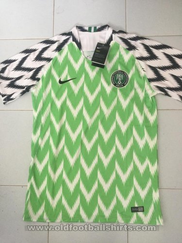 Fake & Counterfeit Shirts from all over Home football shirt 2018 - 2020