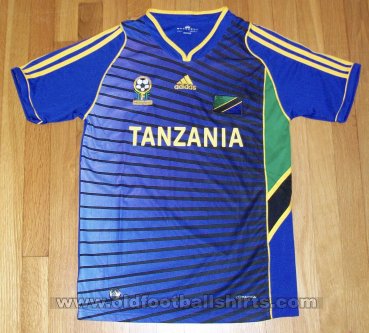 Fake & Counterfeit Shirts from all over Unknown shirt type 2010