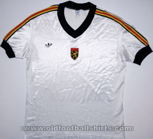 Belgium Μακριά φανέλα ποδόσφαιρου 1980 - 1982