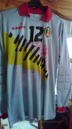 Belgium Goalkeeper football shirt 1992 - 1993