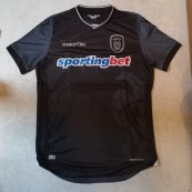 Bijzonder  voetbalshirt  2016 - 2017