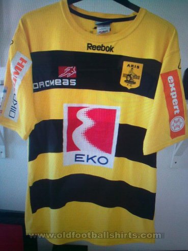 Aris Thessaloniki Home fotbollströja 2008 - 2009