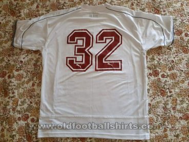 Larissa Away football shirt 2004 - 2005