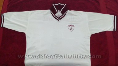 Larissa Training/Leisure football shirt 2000 - 2001