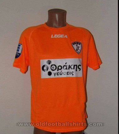 Larissa Goalkeeper football shirt 2018 - 2019