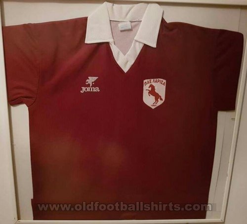 Larissa Home football shirt 2000 - 2001