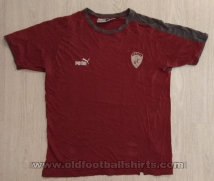Larissa Training/Leisure football shirt 2005 - 2006