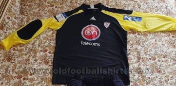 Larissa Goalkeeper football shirt 2008 - 2009