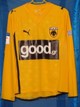 AEK Athens Home baju bolasepak 2011
