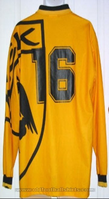 AEK Athens Home Maillot de foot 1994 - 1995 AEK Athens Home Maillot de foot 1994 - 1995