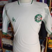 Training/Leisure football shirt 2002 - 2003