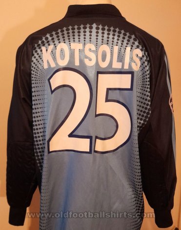 Panathinaikos Goalkeeper football shirt 2001 - 2002