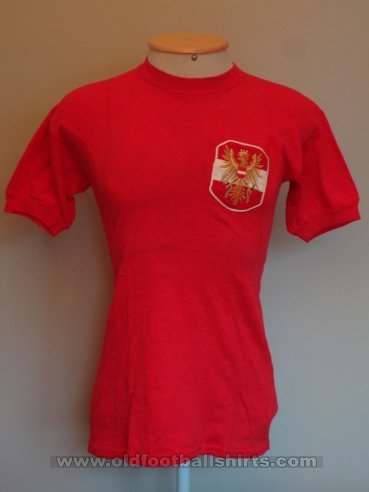 Austria Away football shirt 1973