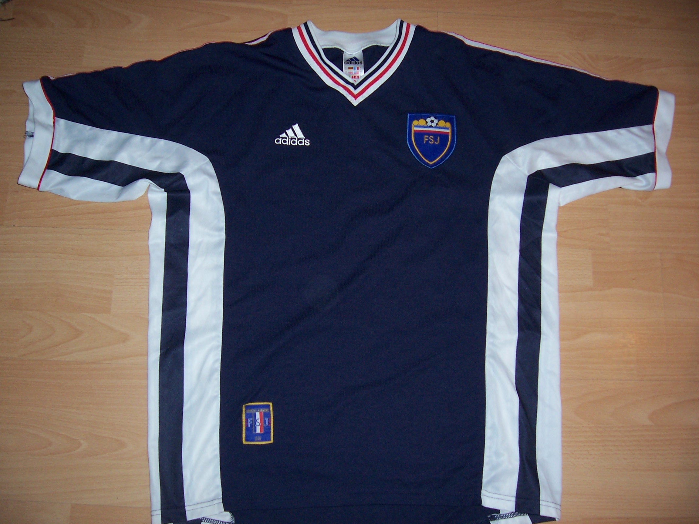 Yugoslavia Home football shirt 1998 2000.