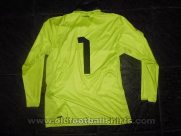 Uruguay Goalkeeper football shirt 2012 - 2013