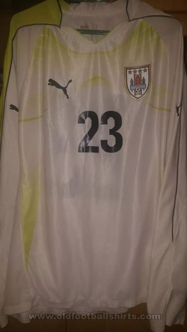 Uruguay Torwart Fußball-Trikots 2010 - 2012