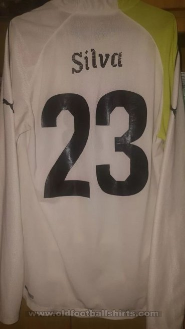 Uruguay Goalkeeper football shirt 2010 - 2012