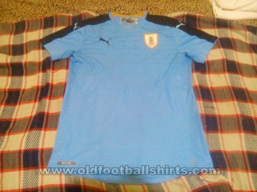 Uruguay Home football shirt 2016 - 2018