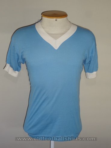 Uruguay Home football shirt 1976