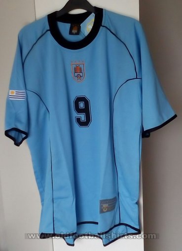 Uruguay Home football shirt 2001 - 2002