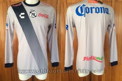 Puebla Goalkeeper football shirt 2015