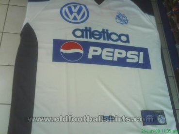 Puebla Training/Leisure football shirt 1999 - 2000