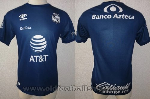 Puebla Goalkeeper football shirt 2019 - 2020