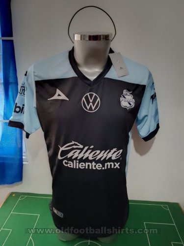 Puebla Goalkeeper football shirt 2023 - 2024