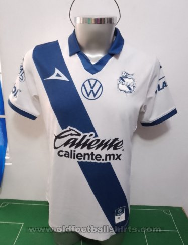 Puebla Home baju bolasepak 2023 - 2024