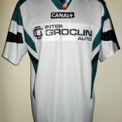 Away football shirt 2002 - 2003