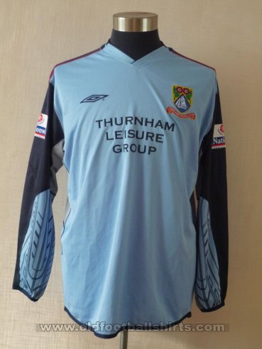 Morecambe Penjaga gol baju bolasepak 2002 - 2003