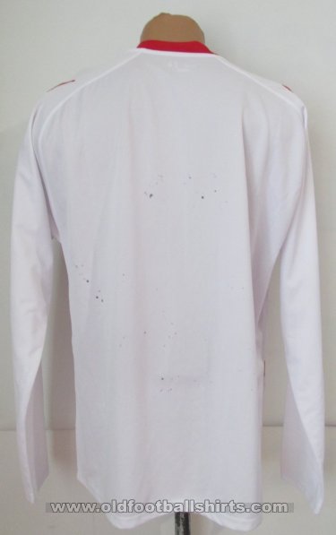 Morecambe Third football shirt 2009 - 2010