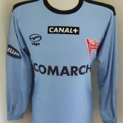 Third football shirt 2004 - 2005