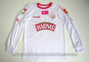 Widzew Lodz Away football shirt 2011 - 2012