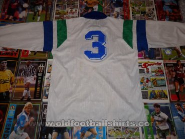 Unknown - Please Help Home football shirt (unknown year)