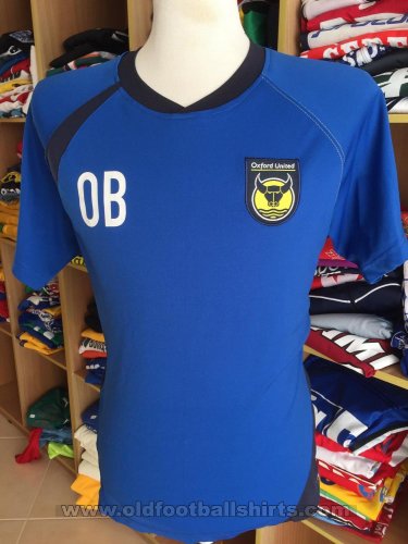 Oxford United Training/Leisure football shirt (unknown year)